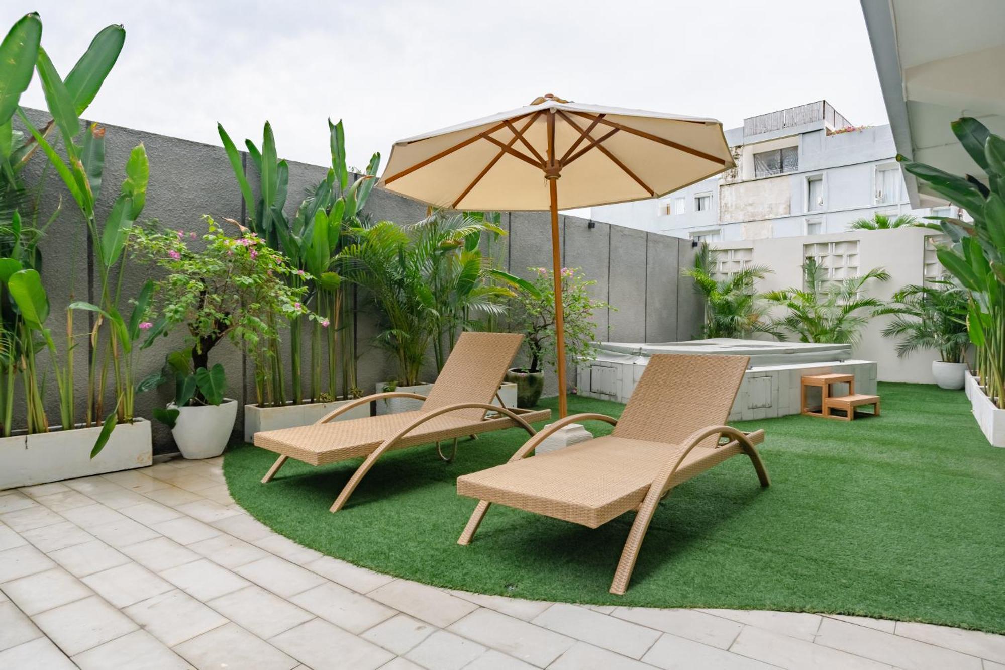Bali Bustle Sunset Coliving And Coworking Space レギャン エクステリア 写真